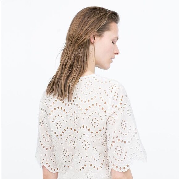 ✨HP✨ZARA  - CROPPED EMBROIDERED LASER-CUT TOP✨ - Picture 7 of 8